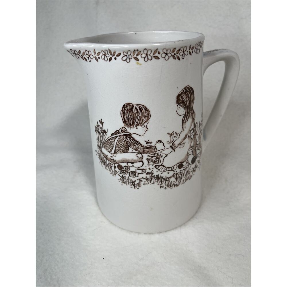 Royal Crownford Ironstone Pitcher Weatherby Hanley Falcon Ware England 1 1/2 Pt